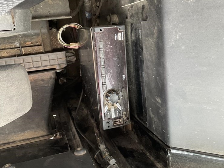 2018-caterpillar-307e2-image-19