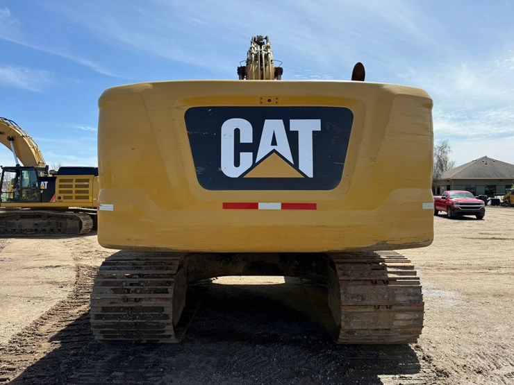 caterpillar-336-image-4