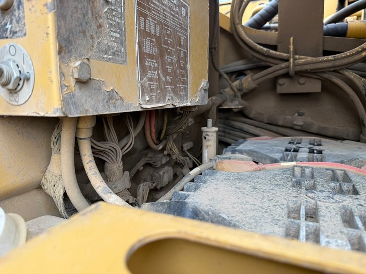 caterpillar-345bl-image-75