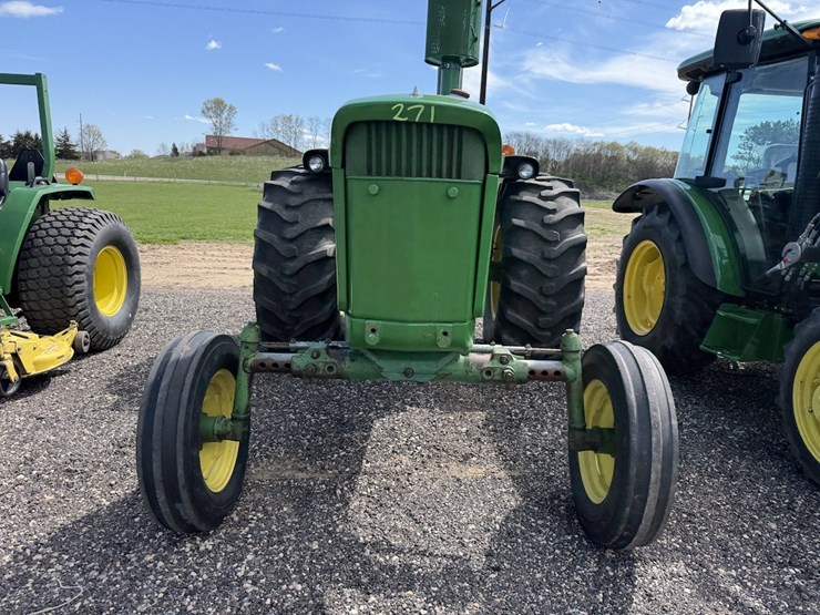 john-deere-4020-image-2