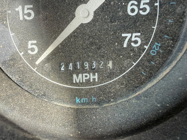 1993-ford-l8000-image-54