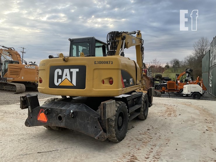 2015-caterpillar-m313d-image-4