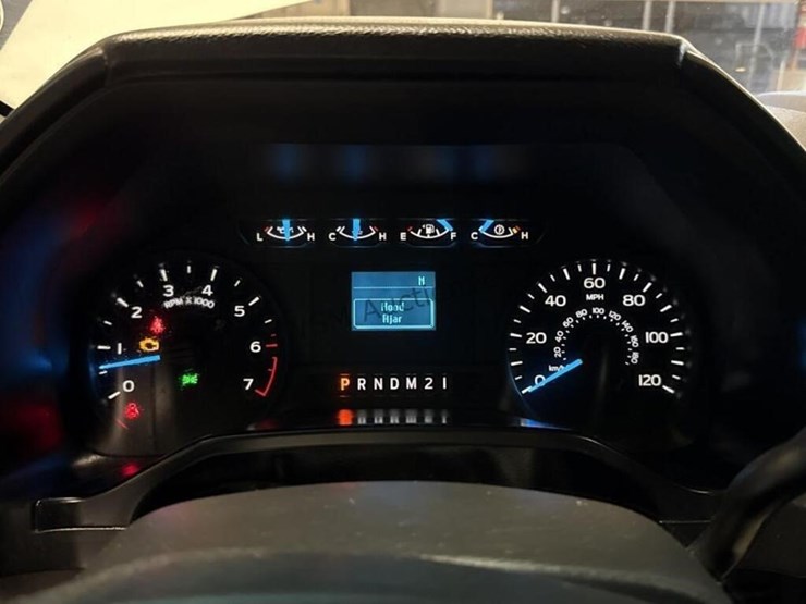 2015-ford-f150-image-17