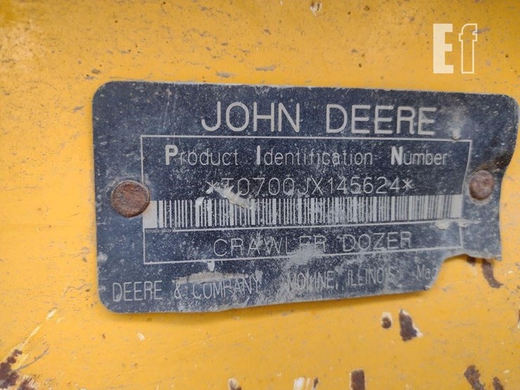 2007-deere-700j-xlt-image-19