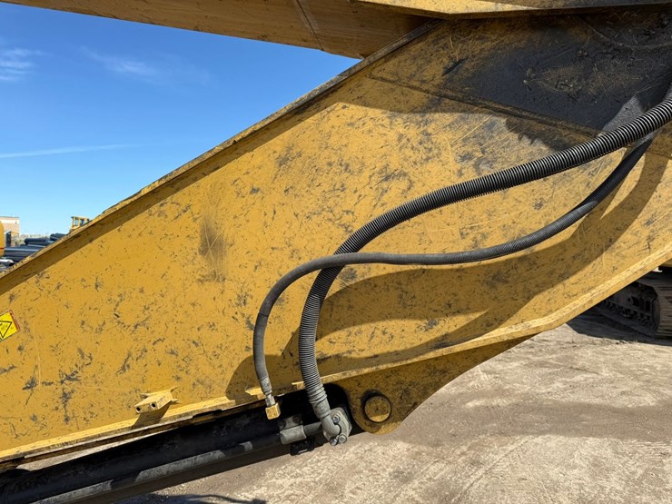 caterpillar-336-image-21