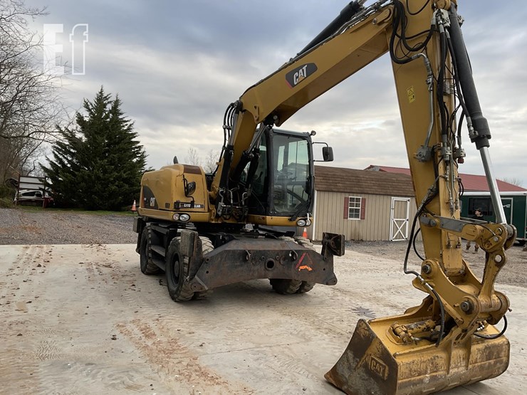 2015-caterpillar-m313d-image-6