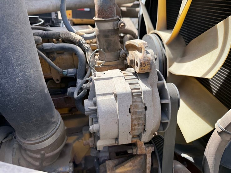 #6396-•-1997-ford-6911l-water-truck-image-28