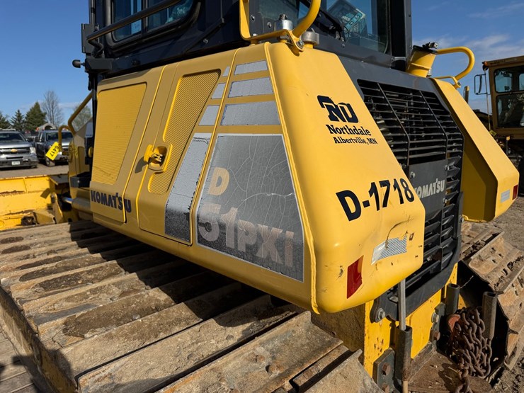 2014-komatsu-d51pxi-image-47
