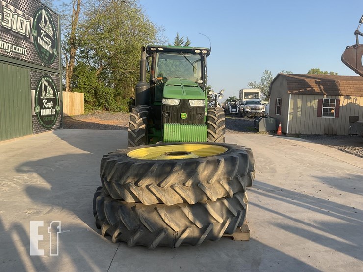 2013-john-deere-8310r-image-7