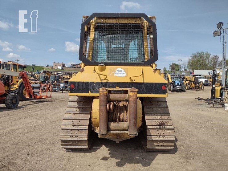 2006-caterpillar-d5n-xl-image-4