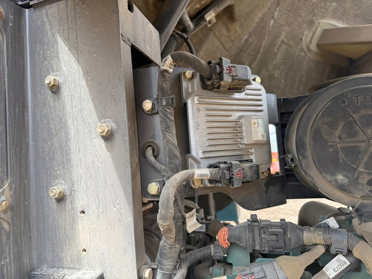 volvo-sd75b-image-37