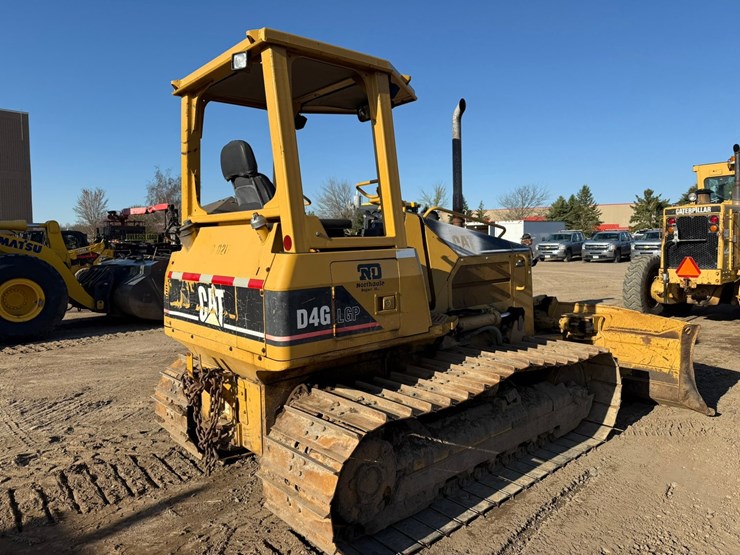 caterpillar-d4g-lgp-image-5
