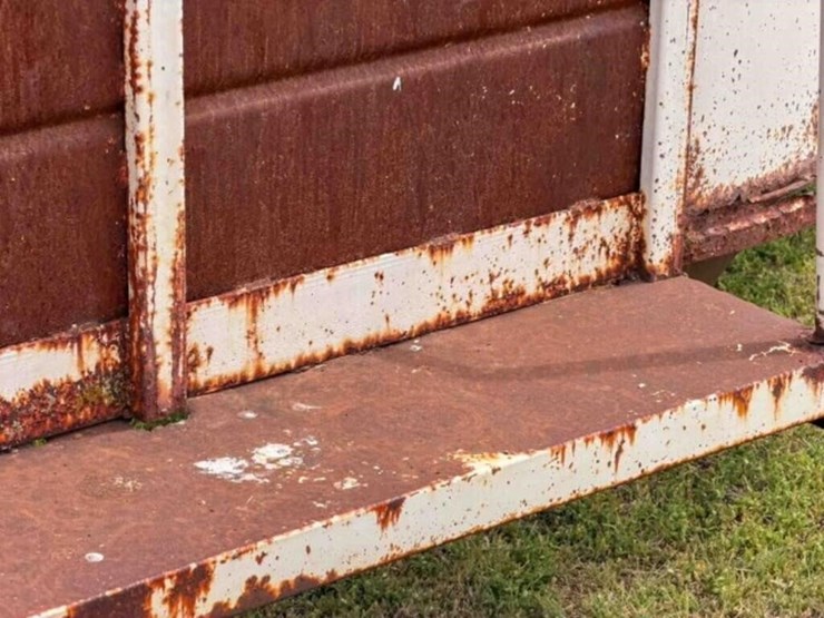 16’-livestock-trailer-image-25