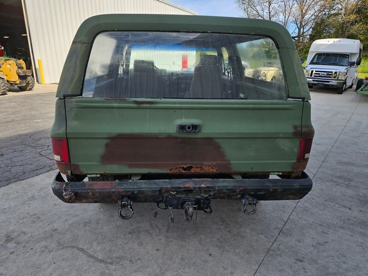 #62-•-1986-gmc-high-sierra-4x4-blazer-image-33
