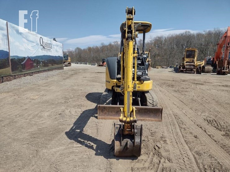 2020-komatsu-pc30mr-5-image-2