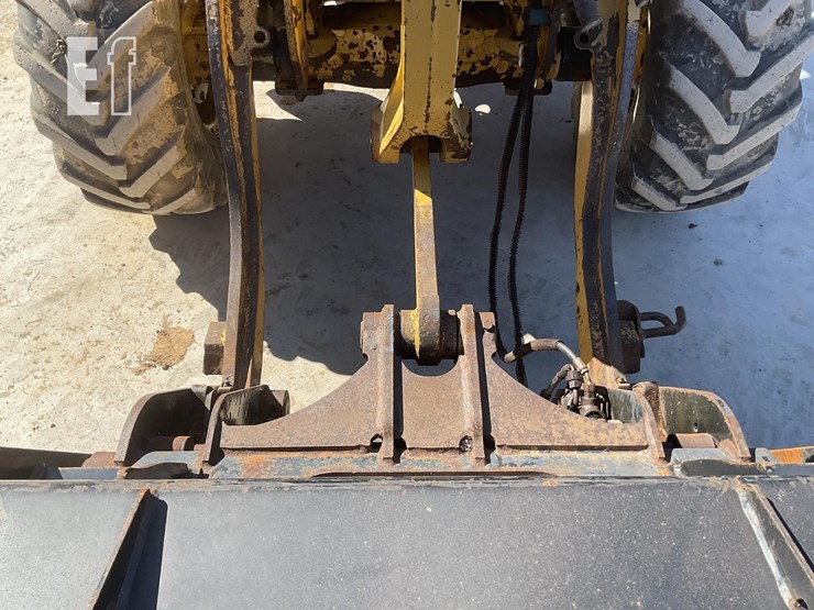 2021-caterpillar-906m-image-10