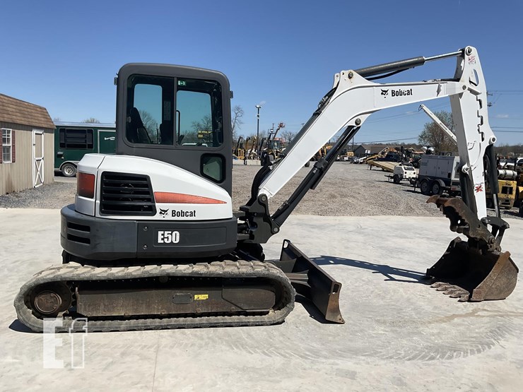 2015-bobcat-e50-image-5