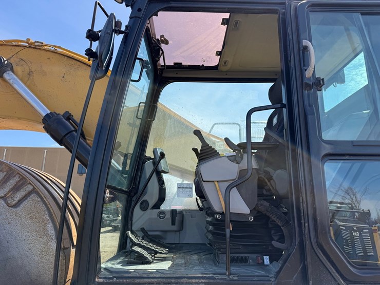caterpillar-336fl-image-87