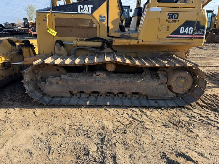 caterpillar-d4g-lgp-image-53