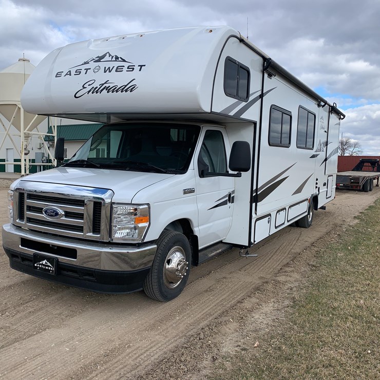 2024 East to West Entrada Motorhome