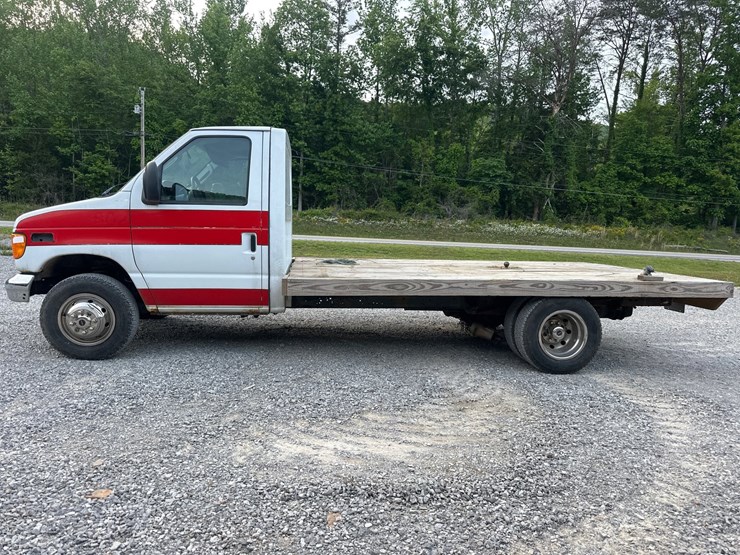2007-ford-e450-image-1