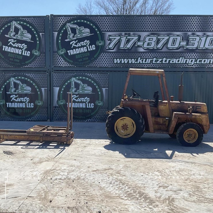 1982 MASSEY FERGUSON 4500 13515