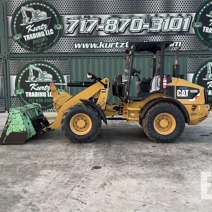 2015 CATERPILLAR 908H2