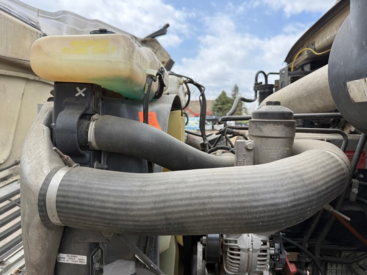 #6443-•-2003-sterling-boom/crane-truck-image-16