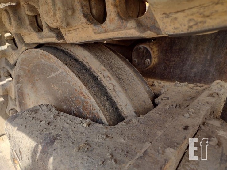 2006-caterpillar-d5n-xl-image-18