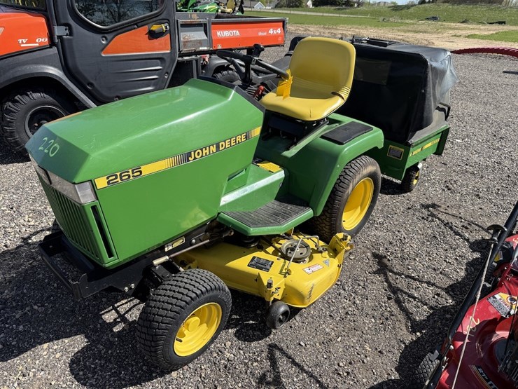john-deere-265-image-3