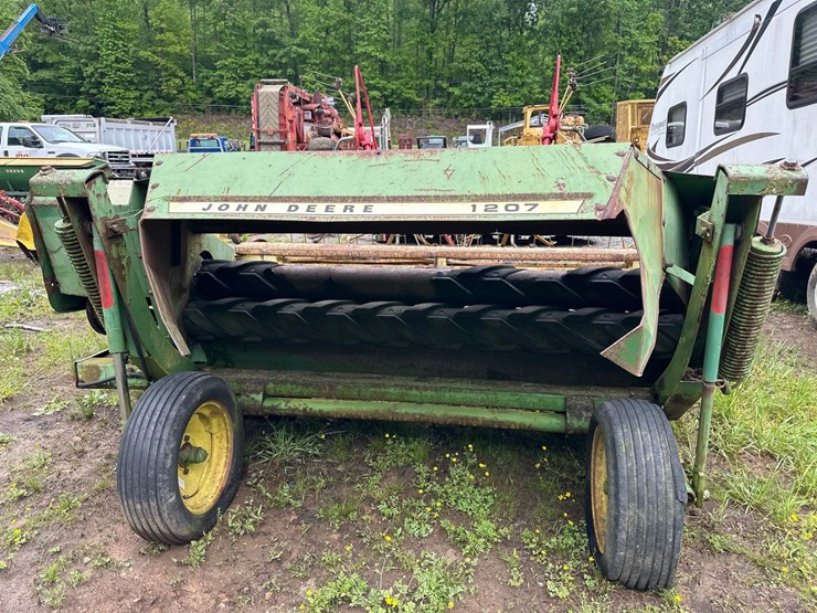john-deere-1207-image-4