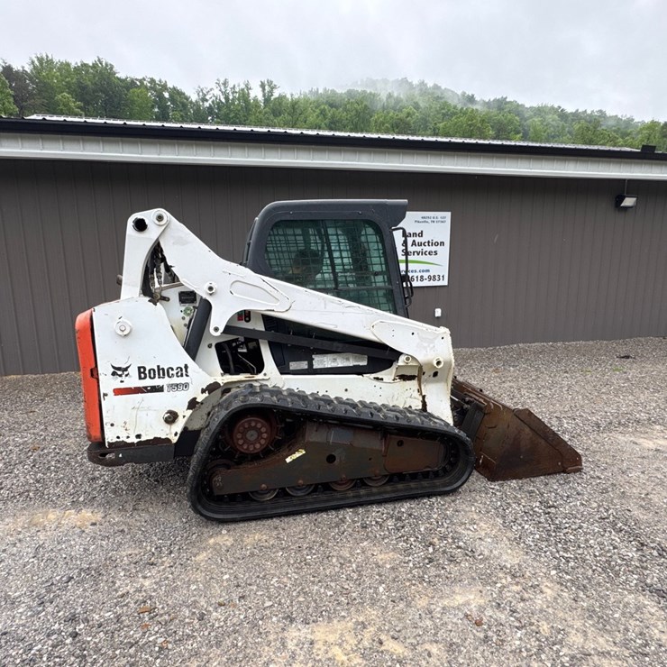 2014 BOBCAT T590
