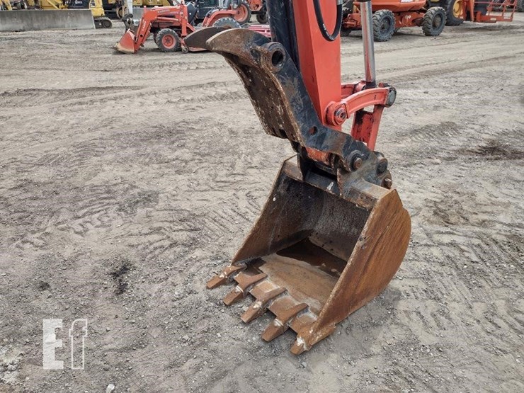 2023-kubota-u55-5-image-27