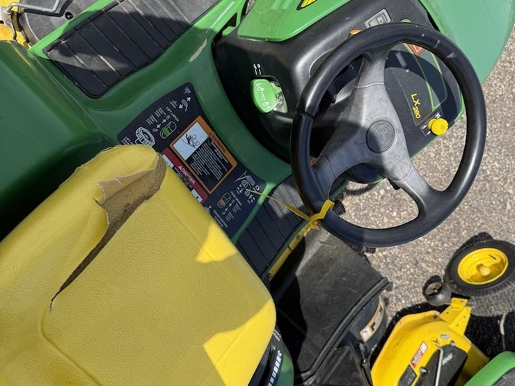 john-deere-lx280-image-6