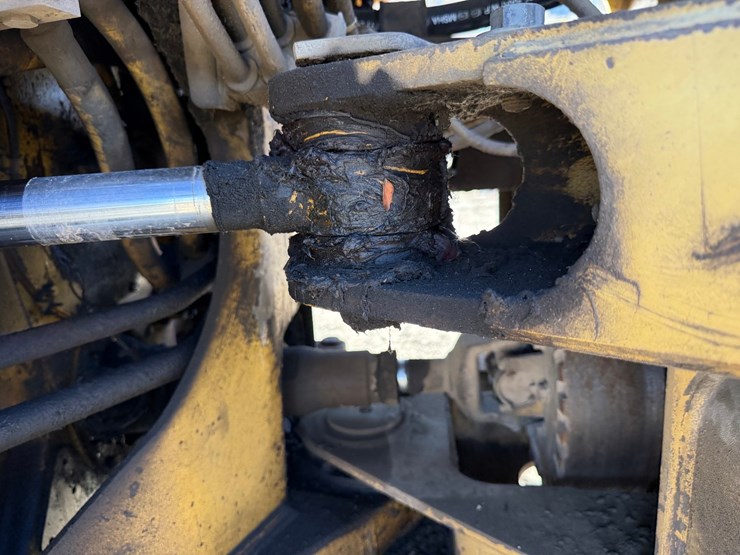 caterpillar-950f-image-43