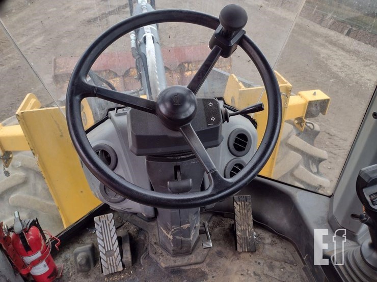 2019-deere-544l-image-10