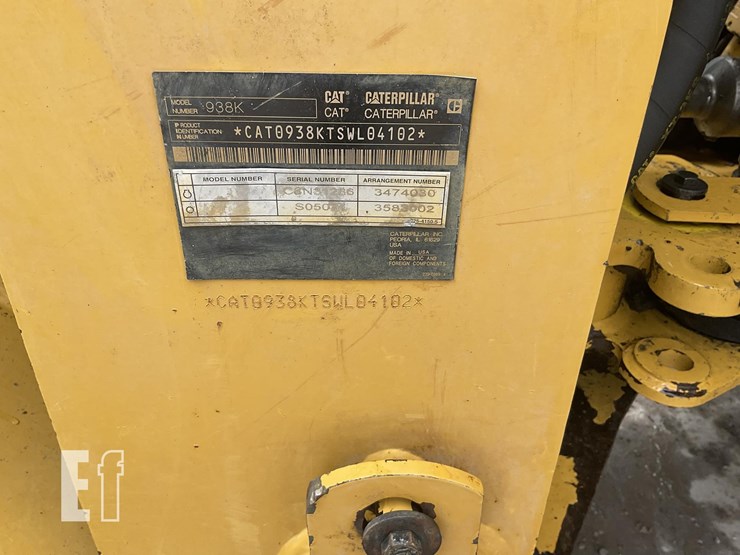 2015-caterpillar-938k-image-18