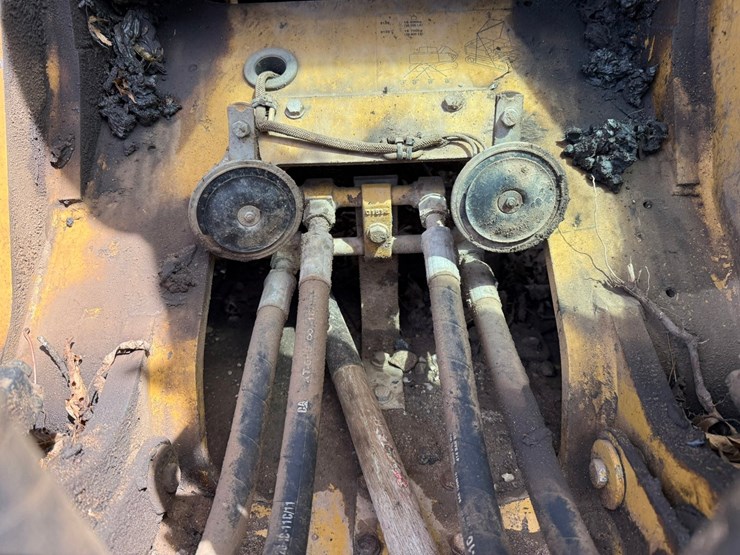 caterpillar-312e-image-24