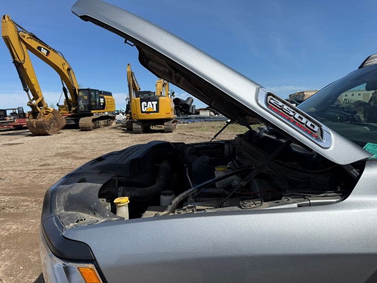 2021-dodge-2500-image-9