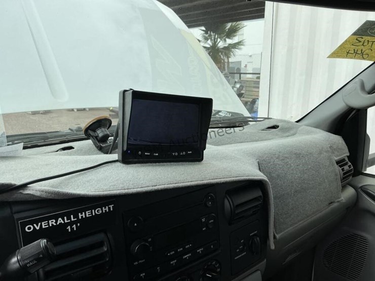 2007-ford-f550-image-28