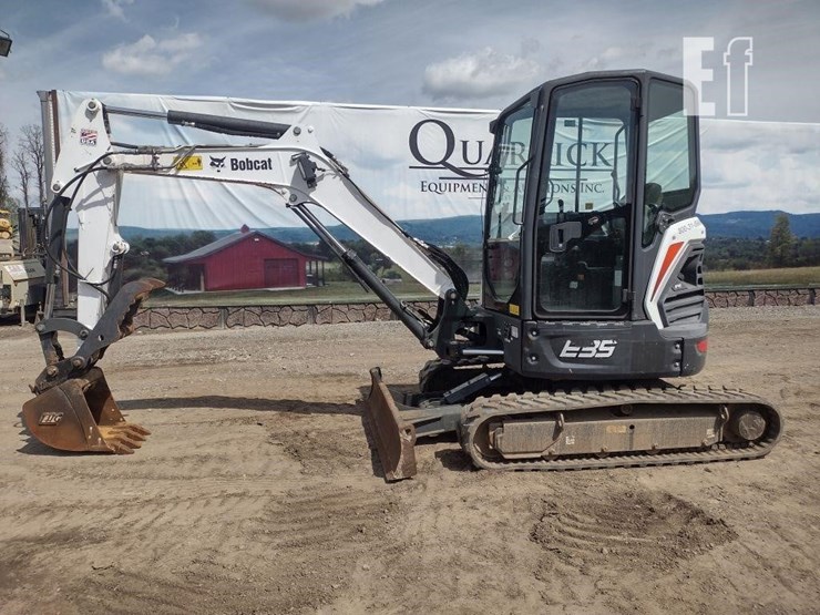 2021-bobcat-e35i-image-1