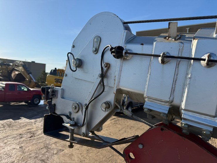 2017-ford-f550-xl-image-53