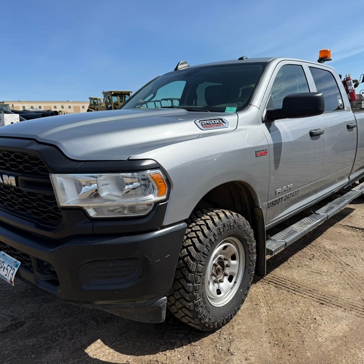 2021 DODGE 2500