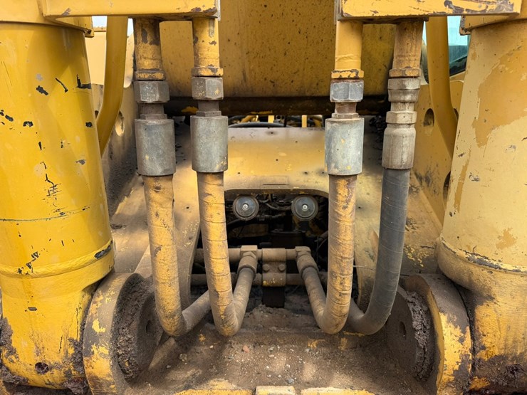 caterpillar-345bl-image-22