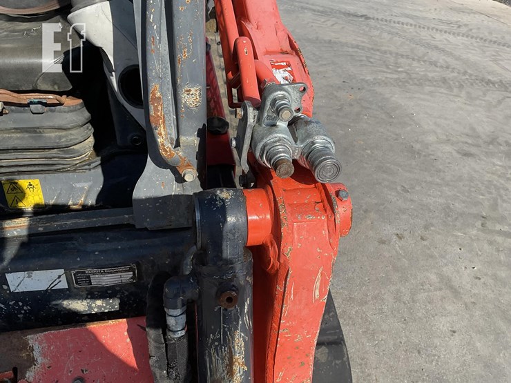 kubota-svl75-2-image-12