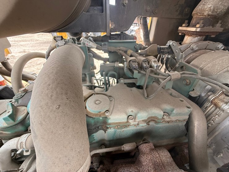 volvo-sd75b-image-50