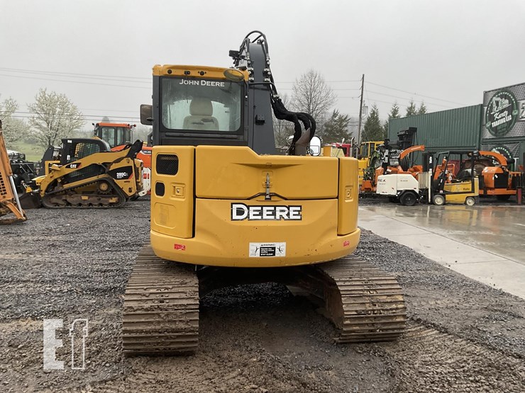 2019-deere-75g-image-3