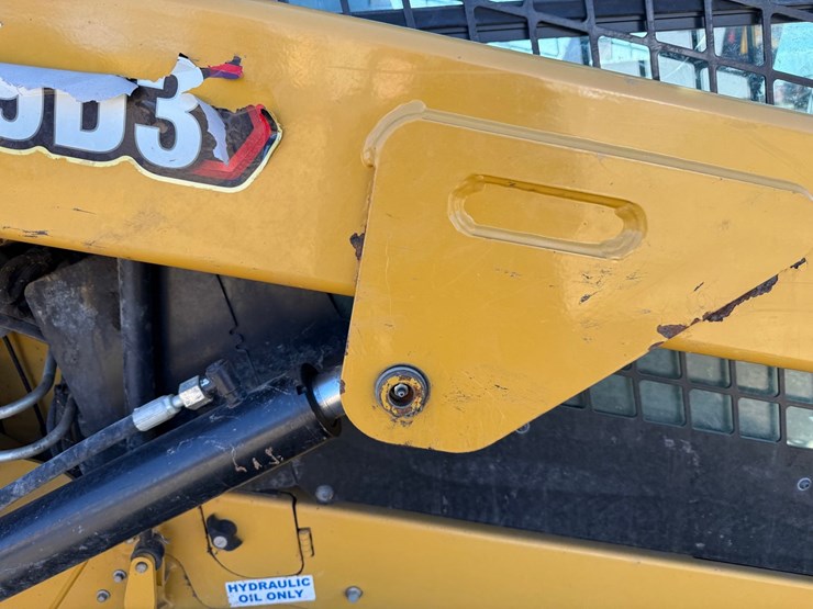 caterpillar-259d3-image-25
