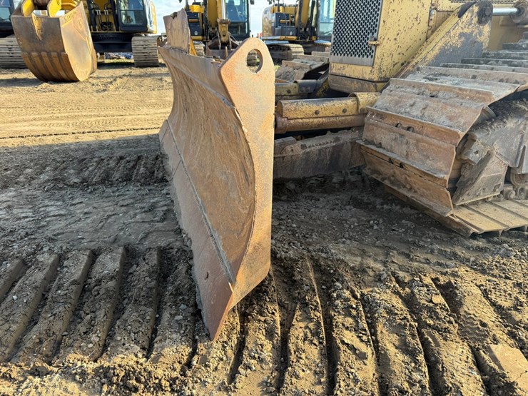 caterpillar-d4h-lgp-image-9