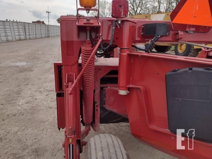 new-holland-h7230-image-7